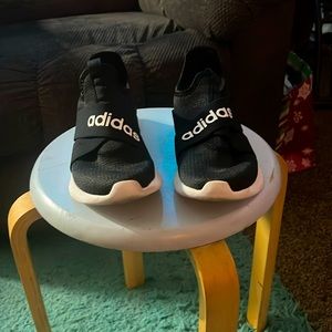 Adidas women’s lite racer adapt sneakers